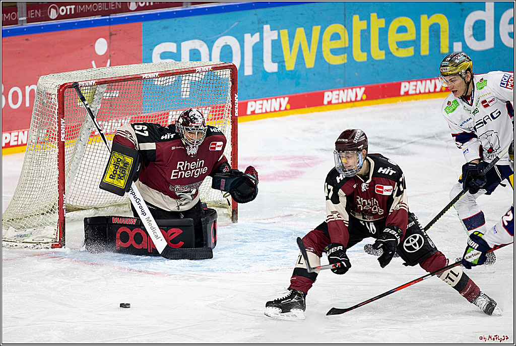 PENNY DEL;  Koelner Haie - Eisbaeren Berlin; Koeln, 10.03.2021